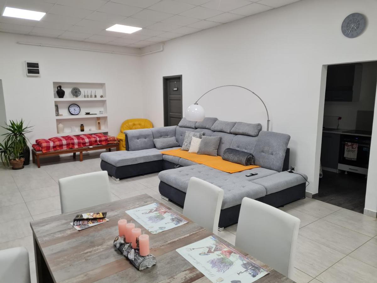 Silver Dream Apartmanhaz デブレツェン エクステリア 写真